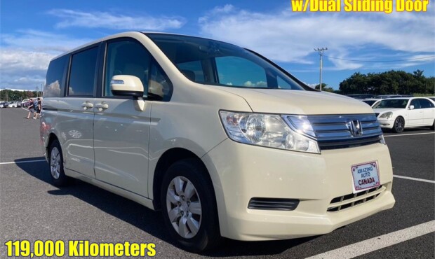 2009 Honda Stepwagon Van w/Dual Sliding Door 119,000 km