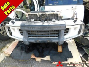 Mitsubishi Delica L400 Complete Bumper Clip Assembly